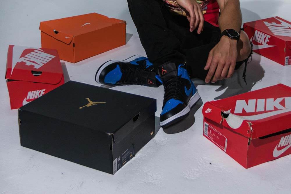 idea-to-hide-sex-toy-shoe-box