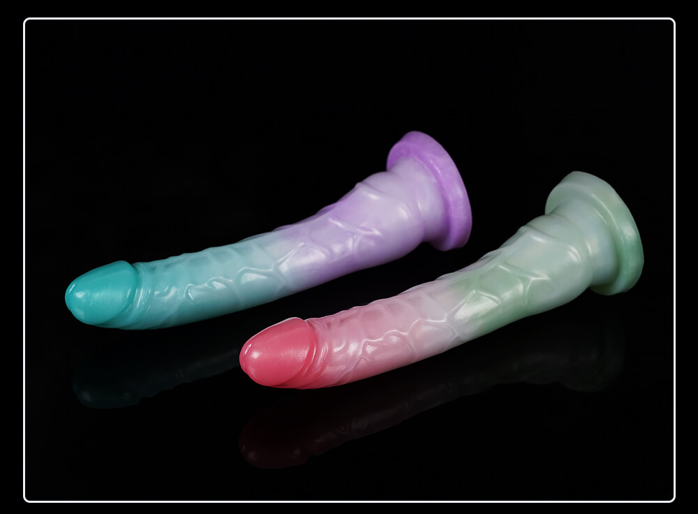 dildo-with-suction-2